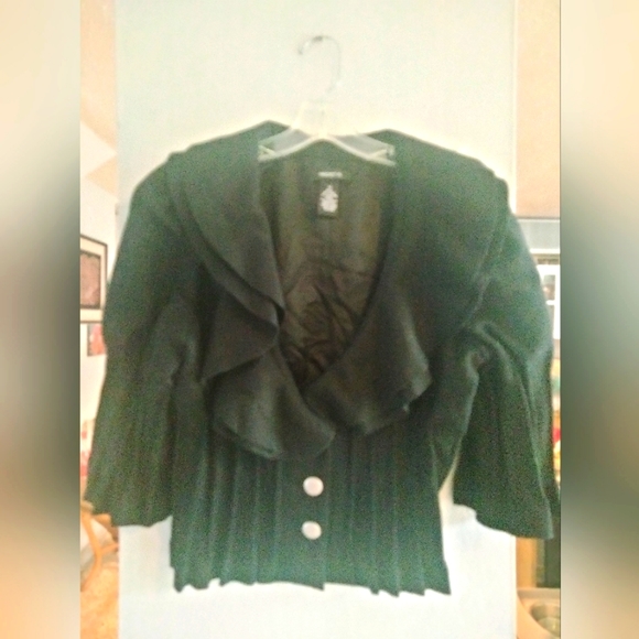 Arden B wool blend fitted jacket black pleated 3 button double lapel 3/4 sleeves - Picture 1 of 9